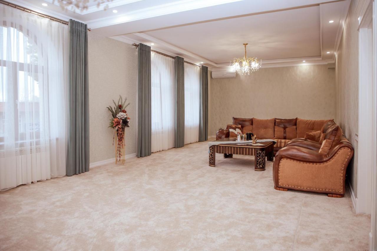 Al Madina Hotel Самарканд Екстериор снимка