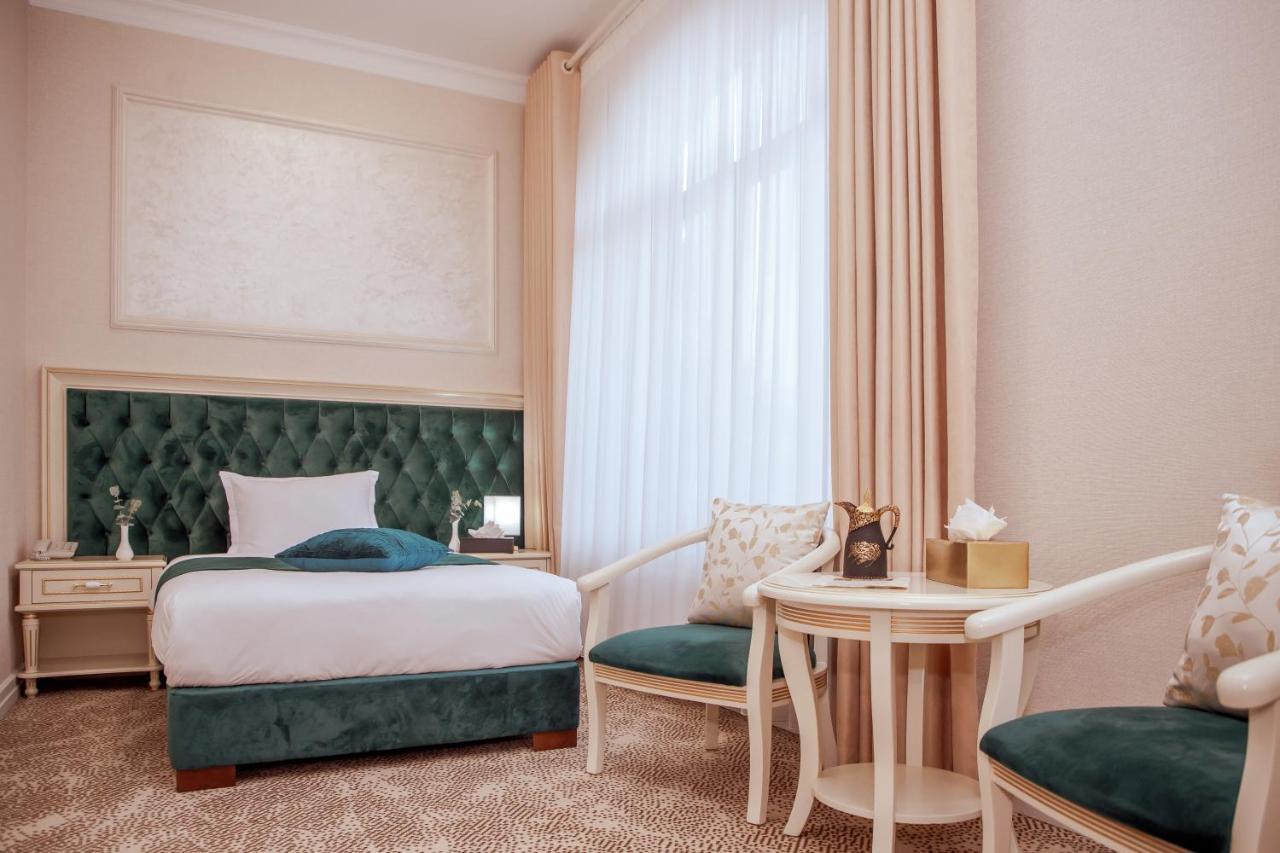 Al Madina Hotel Самарканд Екстериор снимка
