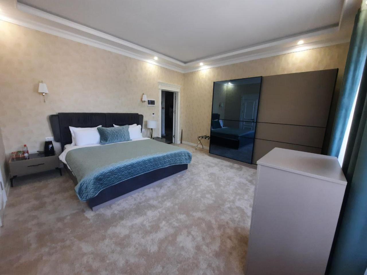 Al Madina Hotel Самарканд Екстериор снимка